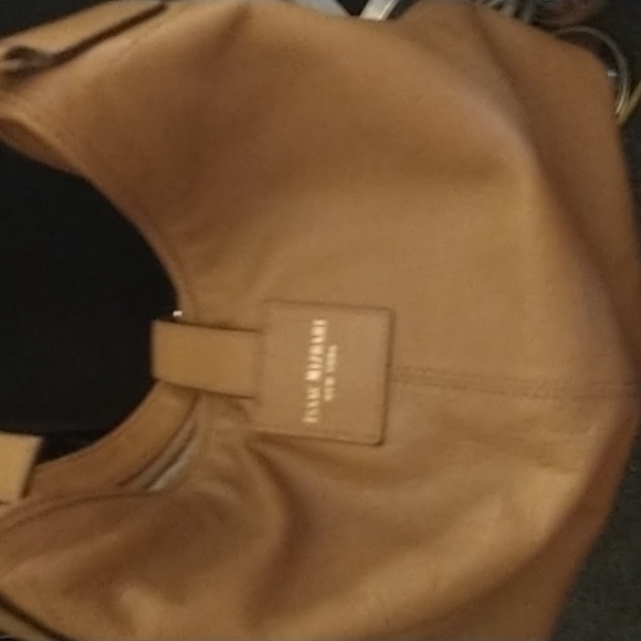 Isaac Mizrahi New York Leather purse - Picture 2 of 7